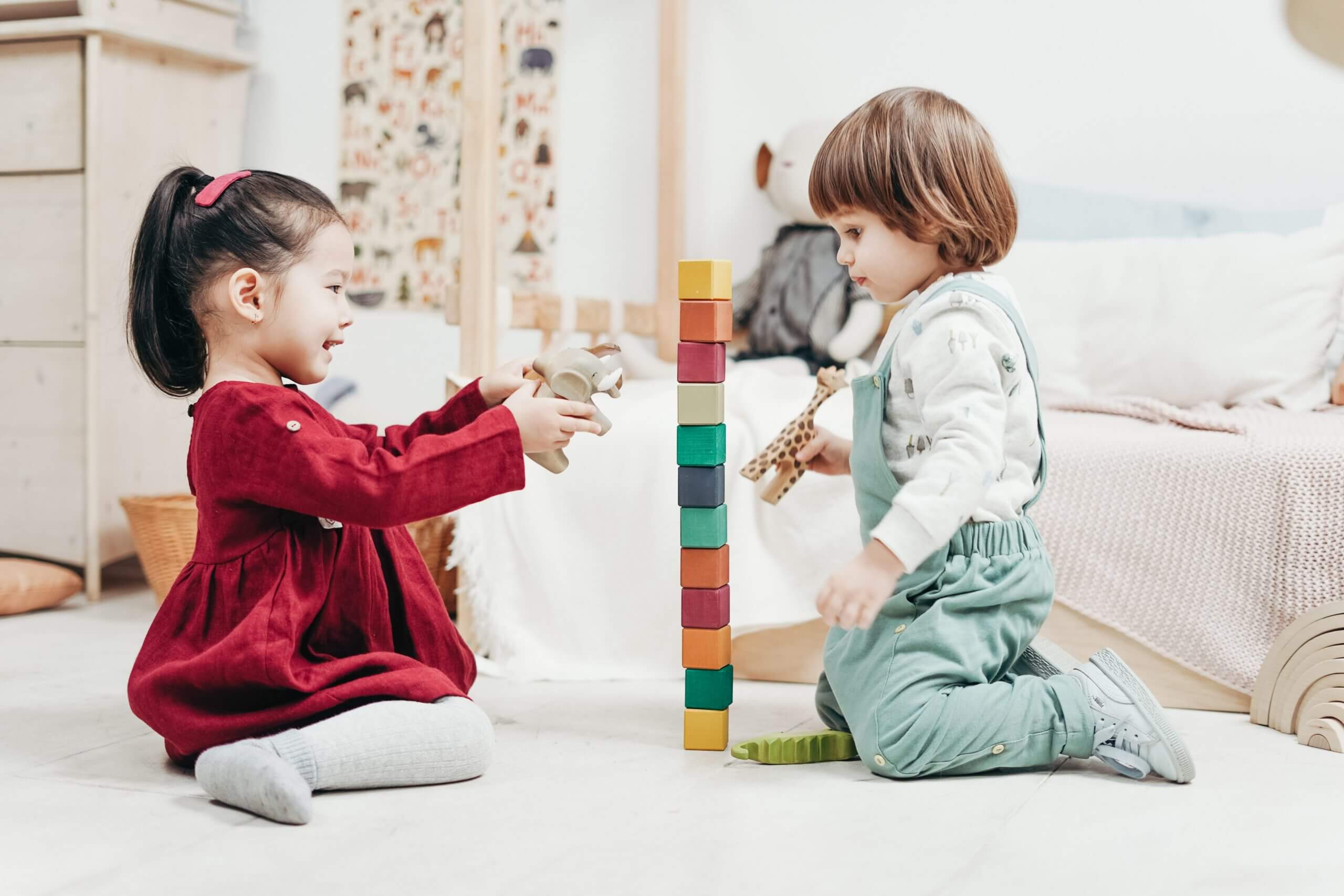 Kenali Cara  Memilih Mainan  Anak  Anak  yang Aman dan Bermanfaat