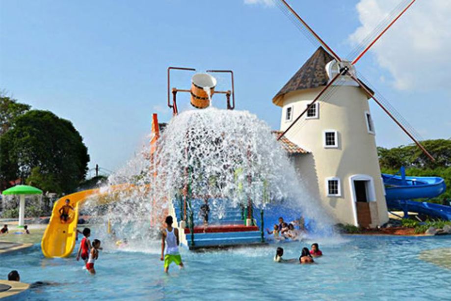 Amsterdam Water Park Tempat Wisata Anak di Tangerang